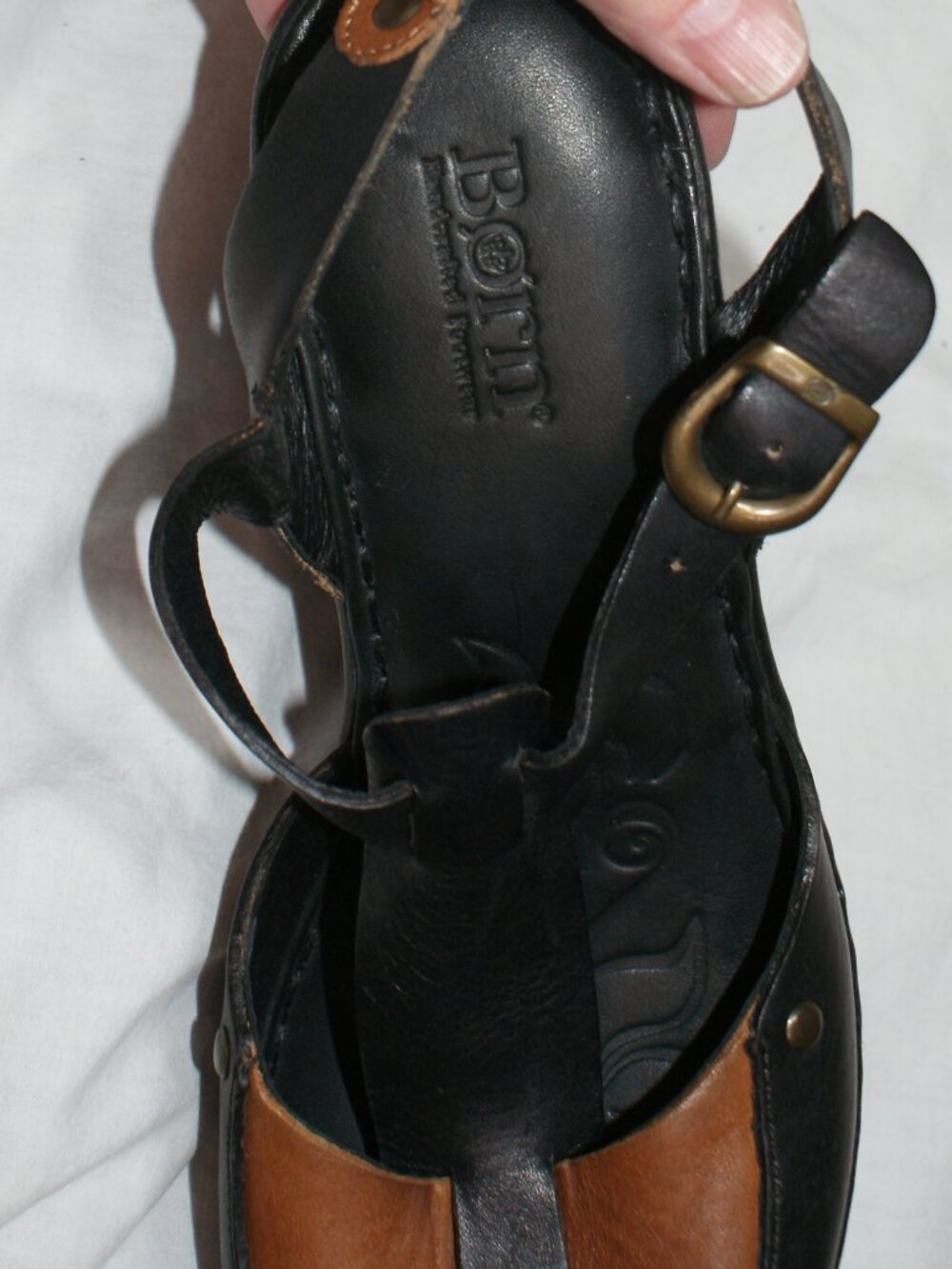 Born Leather Wedge 2-Tone Platform Sandals - Black & Tan - Size 8 - BRAND NEW - Picture 10 of 16